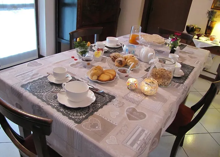 Maison D'este Couette-café